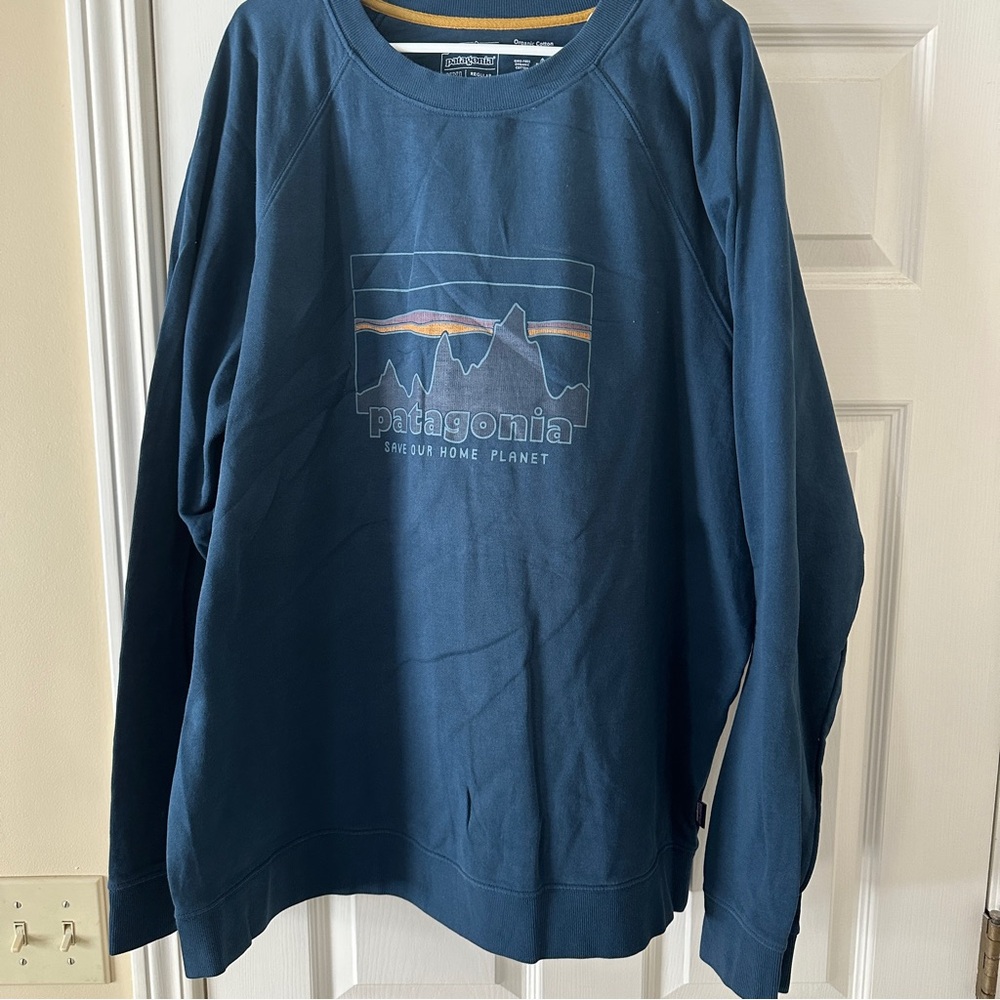 Patagonia Black Graphic Tee